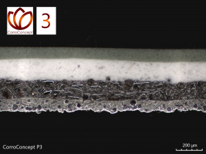Mikroskopische Aufnahme eines beschichteten Bauteils im metallografischen Schliff zur Darstellung des Beschichtungssystems
